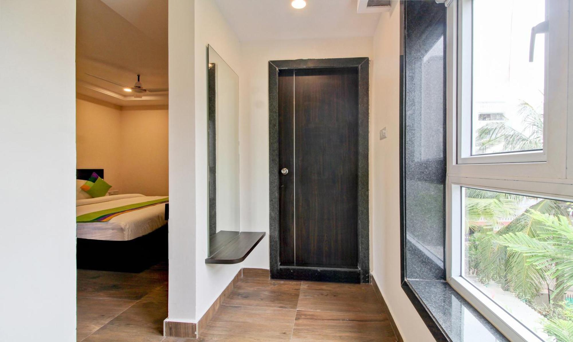 Treebo Trend Excella Hotel Visakhapatnam Exterior photo