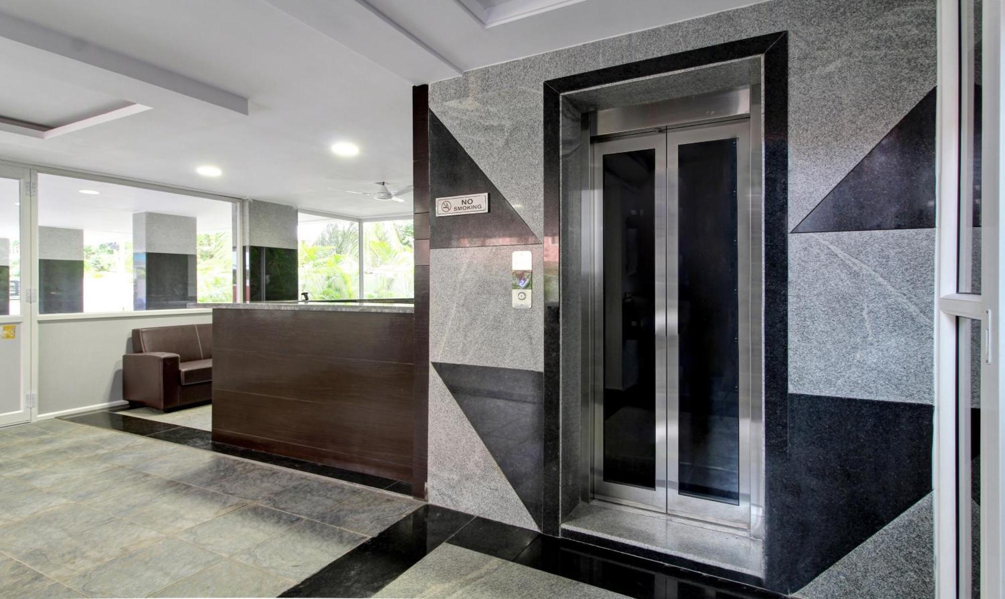 Treebo Trend Excella Hotel Visakhapatnam Exterior photo