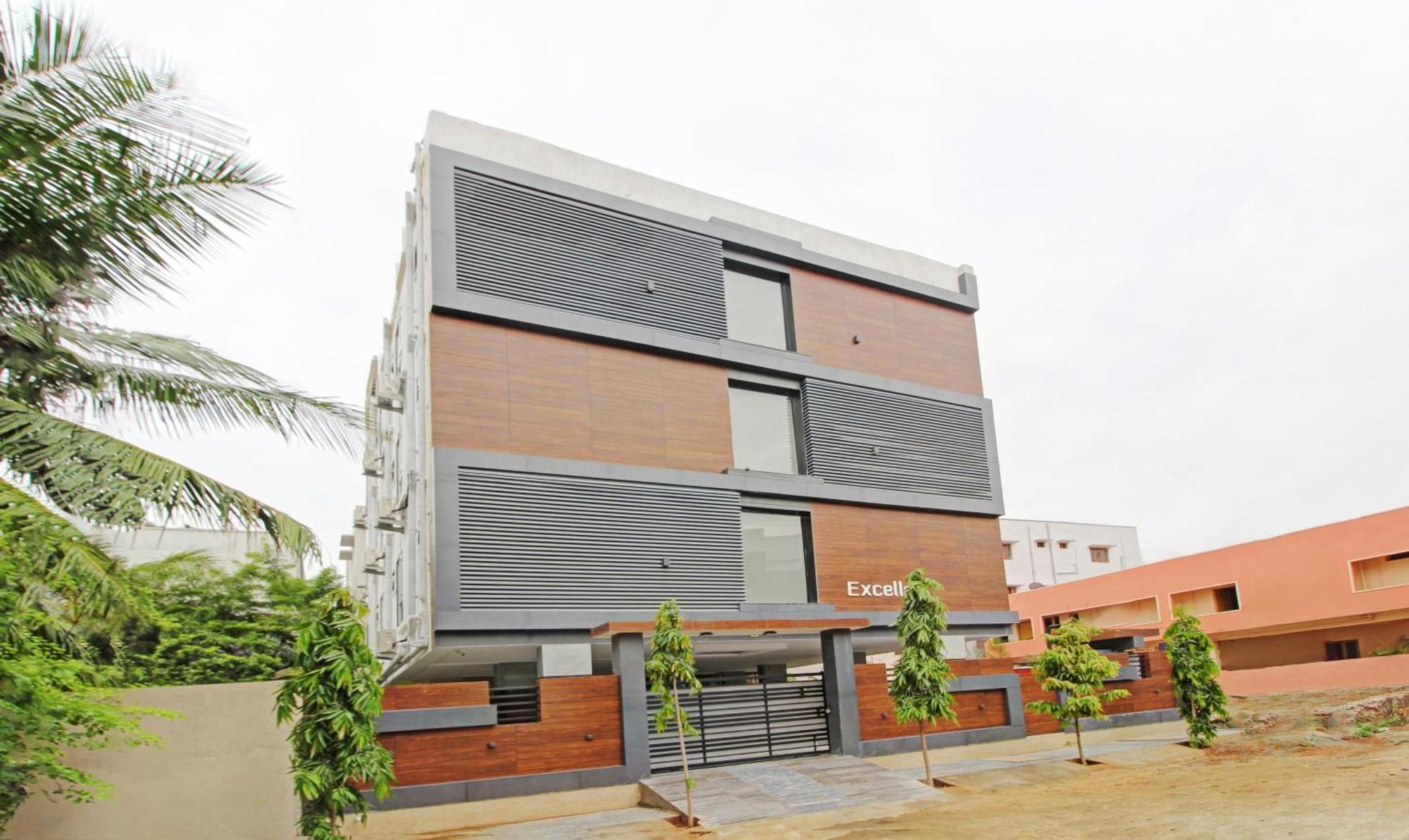 Treebo Trend Excella Hotel Visakhapatnam Exterior photo